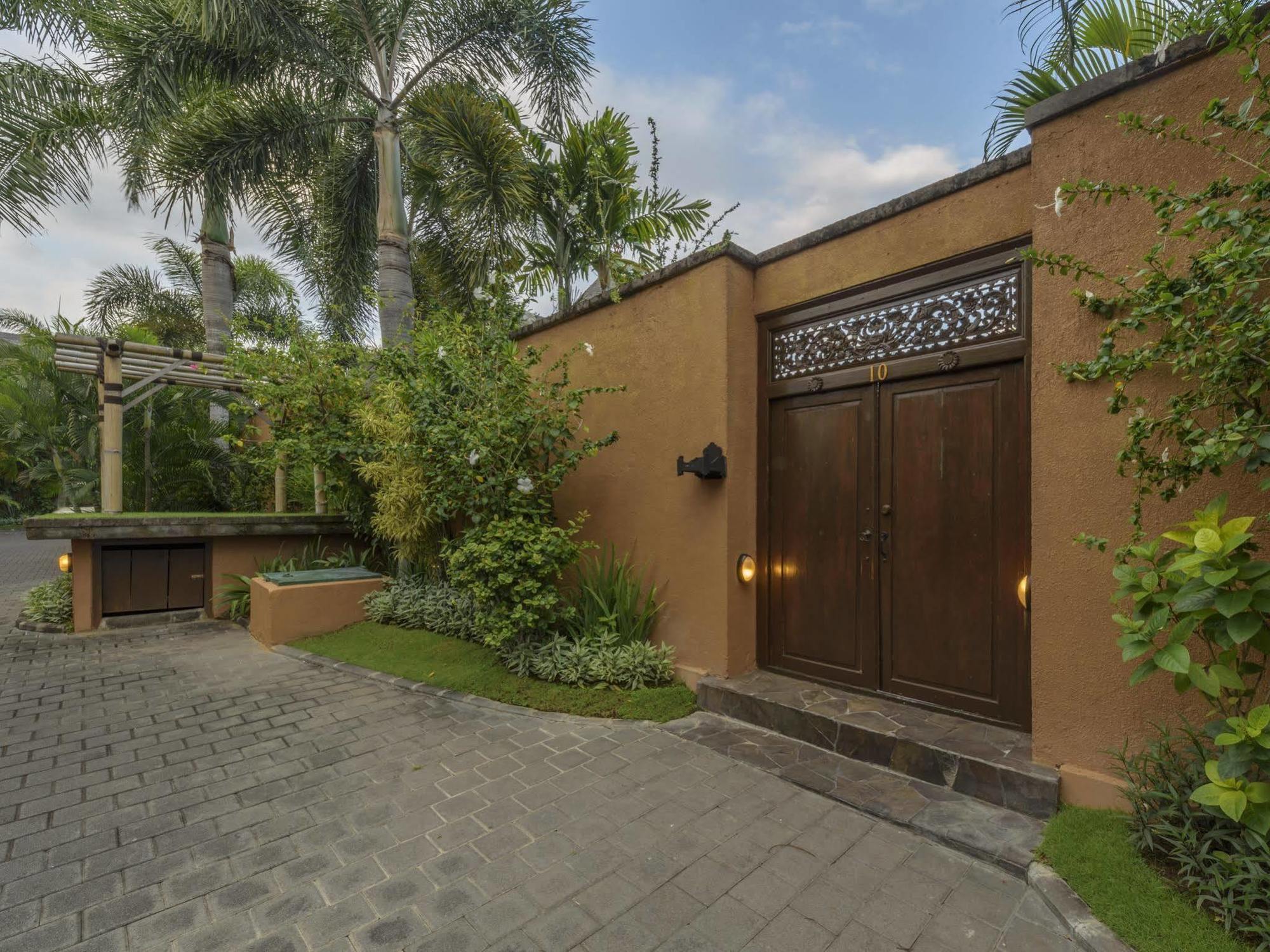 The Kunja Villa-Hotel Seminyak Kültér fotó